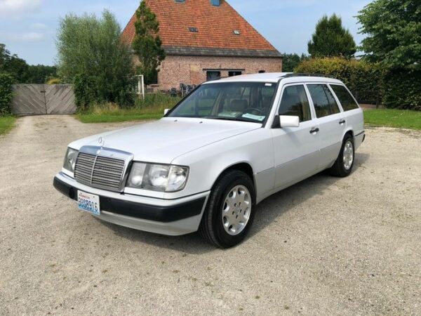 Mercedes-Benz - 300 TE 4 MATIC - 1990