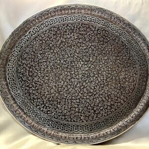 Antikes silbernes ziseliertes Tablett Kasmir India (1) - .700 Silber - Indien - Ende des 19. Jahrhunderts