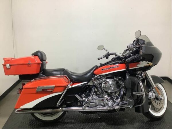 Harley-Davidson - FLTRSEI - CVO - Screaming Eagle Road Glide - 1550 cc - 2000