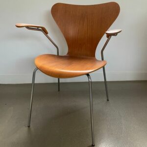 Arne Jacobsen - Fritz Hansen - Stuhl, Schmetterlingsstuhl mit Armlehnen - 3207