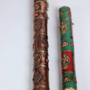 2x handgefertigte Räucherstäbchenhalter - Kupfer, Halbedelsteine - Nepal - Ende des 20. Jahrhunderts