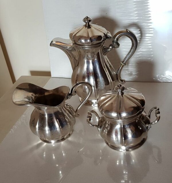 "Egoistischer" Kaffeeservice - Silber - Italien - Mitte des 20. Jahrhunderts