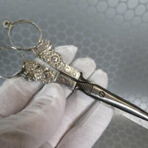 Antike Schere aus Kampen - .833 Silber, Eisen - I.P.A. van Dieren - Niederlande - Erste Hälfte des 19. Jahrhunderts