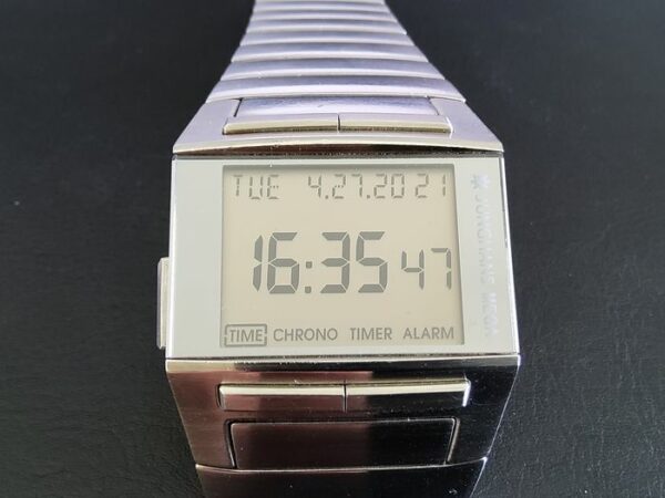 Junghans - Radio Controlled - Mega 1000 - Herren - 1990-1999