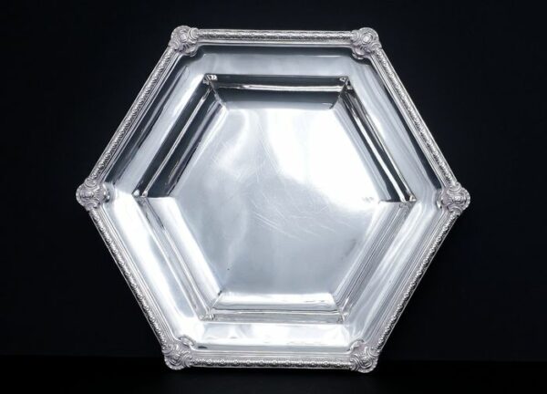 Achteckige Servierplatte (1) - .925 Silber - R & S Garrard & Co (1822-1888) - England - 1837