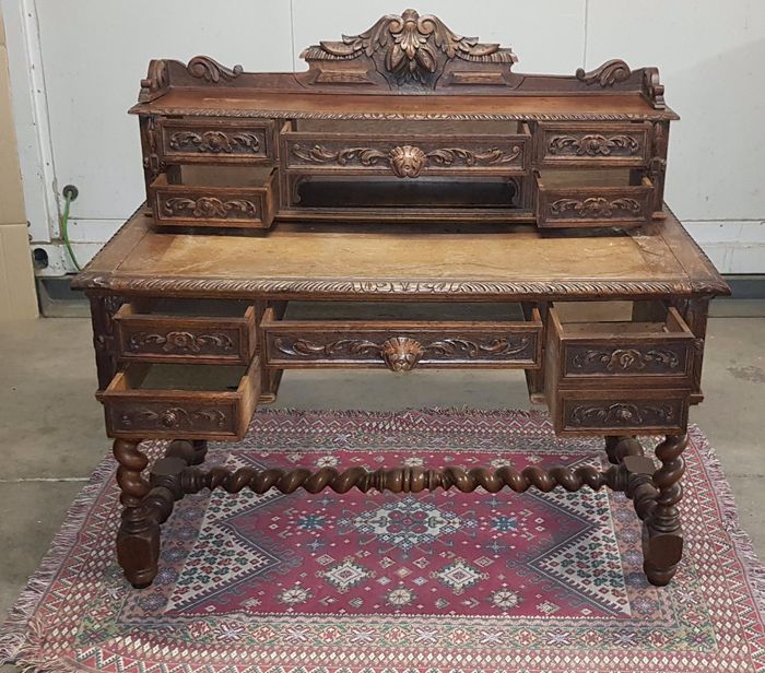 Schreibtisch - Eiche - Ende des 19. Jahrhunderts