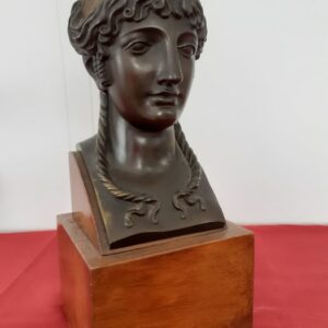 Skulptur, Frauenkopf im antiken Stil - 32 cm - Bronze (patiniert), Bronze (vergoldet) - Anfang des 20. Jahrhunderts