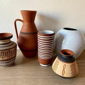 Ilkra Ceramics, Klinker, Nagtegaal - Fünf Vintage Westdeutschland Sgraffito Vasen