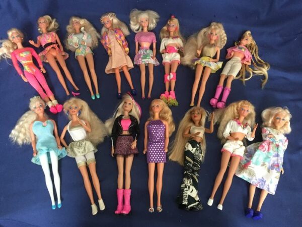 Mattel - 15 Barbies