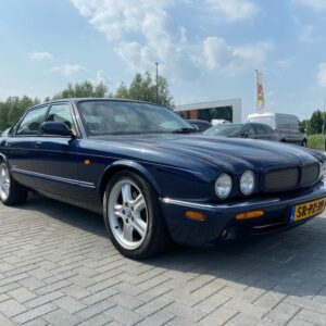 Jaguar - XJR 4.0 V8 - 1998