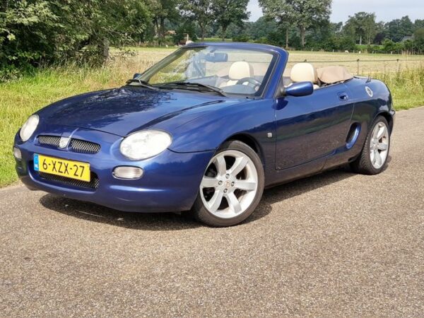 MG - F NO RESERVE - 2000