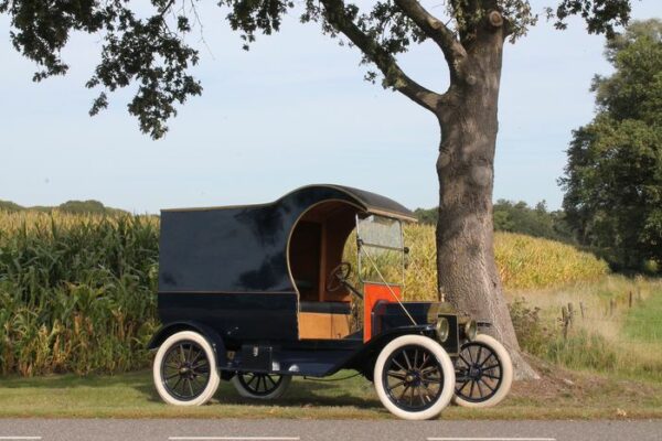 Ford USA - Model T van - 1912