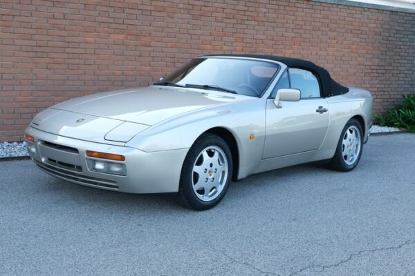 Porsche - 944 S2 Cabriolet - 1990