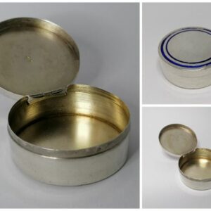 Kasten, Silber Dose mit Emaille und Innenvergoldung - .900 Silber, Emaille - Österreich-Ungarn - 1872 - 1922