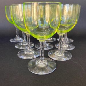 Baccarat - Hervorragende und seltene Serie von 9 Gläsern - Kristall